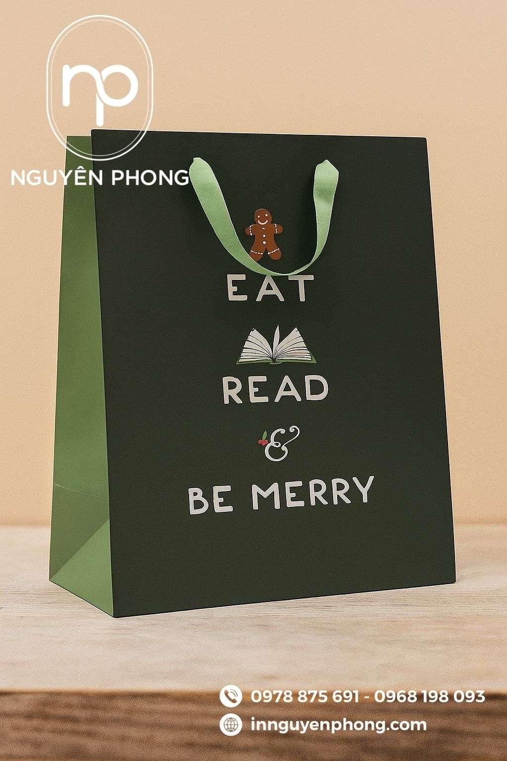 Mẫu túi giấy đựng sách ấn tượng 